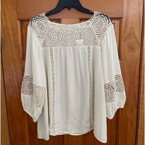 NWT J/M Sportswear Top with Lace, size L